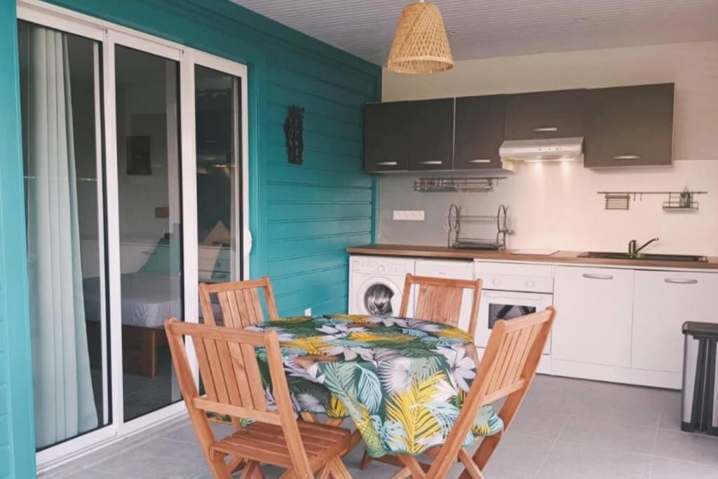 Tukusi Bungalow Le Moule Extérieur photo